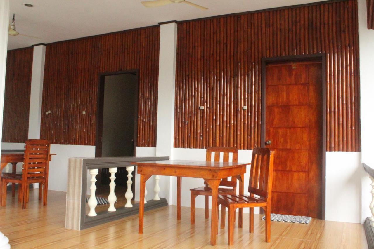 Maya Guest House - Sipaway Island San Carlos  Екстер'єр фото